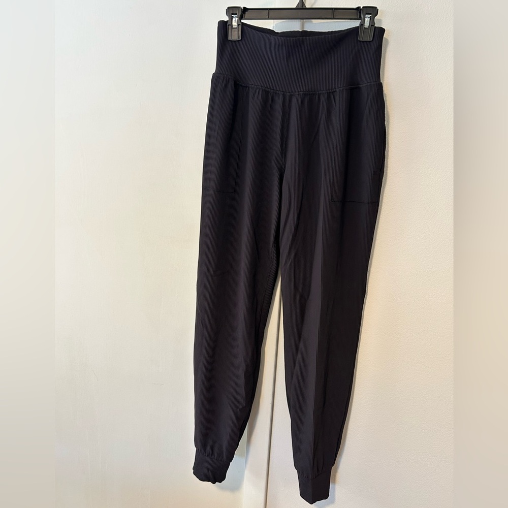Athleta Ribbed Salutation Jogger Sz Medium TALL